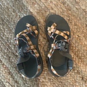 Chaco sandals women’s size 7